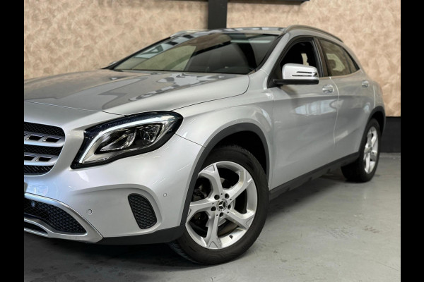 Mercedes-Benz GLA 180 Business Solution Limited l Leder l Cruise l DAB l LED