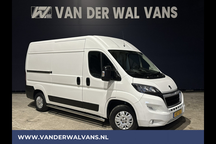 Peugeot Boxer 2.2 BlueHDi 140pk L2H2 Euro6 Airco | 2500kg Trekhaak | LED | Cruisecontrol | Camera Navigatie, Parkeersensoren, Bluetooth-Telefonie, 3 - Zits