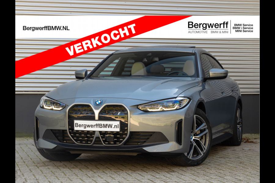 BMW i4 eDrive40 - Dak - Camera - Stoel + Stuurwiel Verwarmd - Leder Interieur