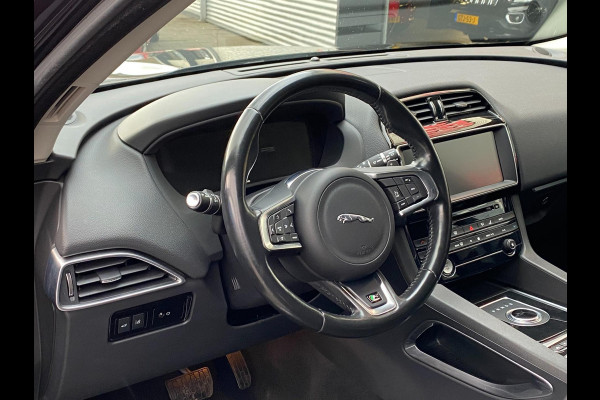 Jaguar F-Pace 2.0D R-Sport AWD - Automaat I Virtuele Cockpit I Navigatie I 20 inch Sport velgen & interieur I Xenon I