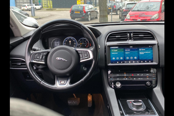 Jaguar F-Pace 2.0D R-Sport AWD - Automaat I Virtuele Cockpit I Navigatie I 20 inch Sport velgen & interieur I Xenon I