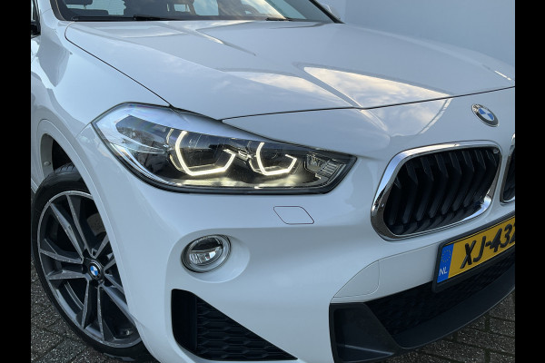 BMW X2 sDrive20i Aut7 M-Sport Sunroof Leer+Verw Trekhaak Navi High Exec