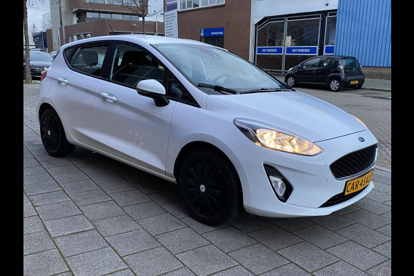 Ford Fiesta 1.1 Cool & Connect I Apple CarPlay/ Navigatie I Airco I PDC I Comfort pakket I Dealer onderhouden