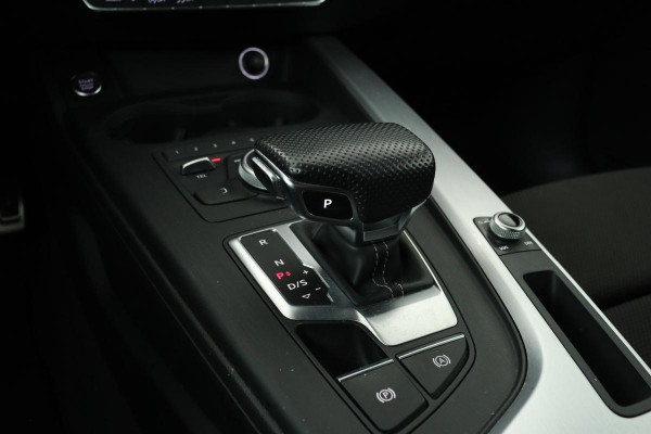 Audi A5 35 TFSI Sport S-Line | Full LED | Sportstoelen | Half leder | Navigatie | Cruise control | Getint glas | PDC | Cllimate control