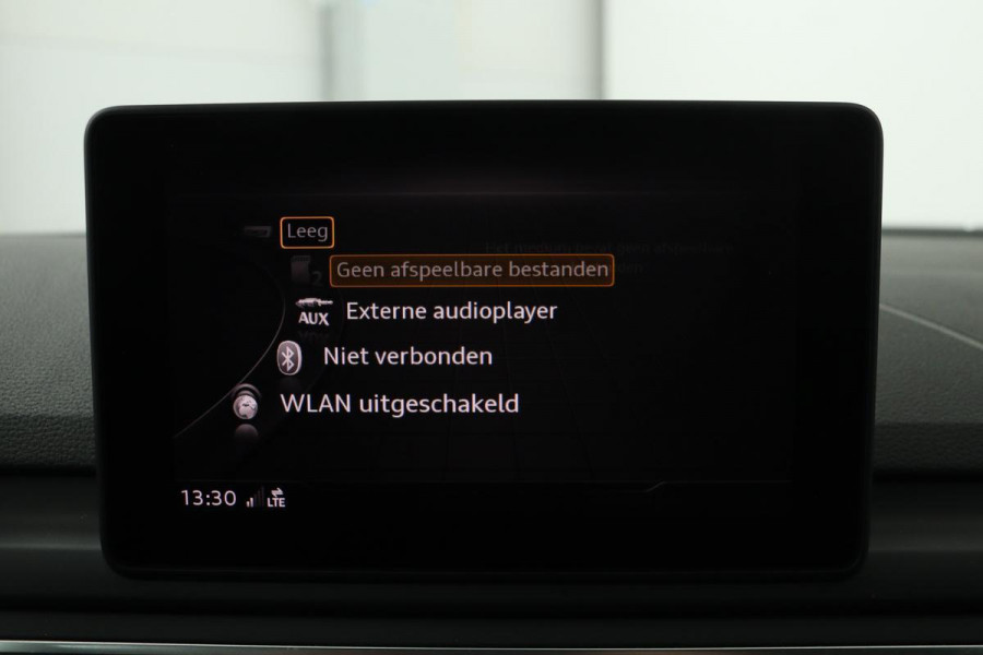 Audi A5 35 TFSI Sport S-Line | Full LED | Sportstoelen | Half leder | Navigatie | Cruise control | Getint glas | PDC | Cllimate control