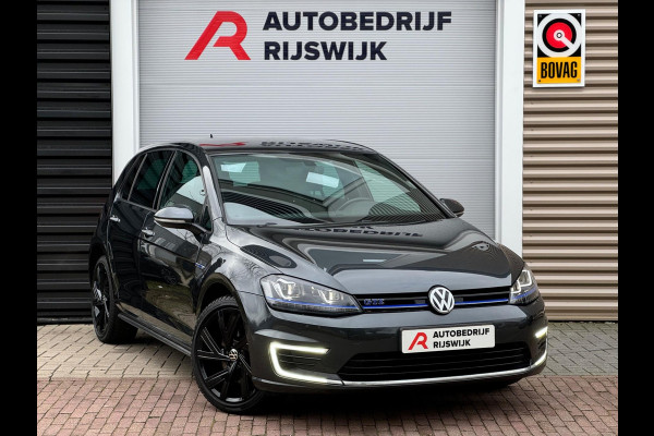 Volkswagen Golf 1.4 TSI GTE Navi/Camera/Blindspot/Xenon