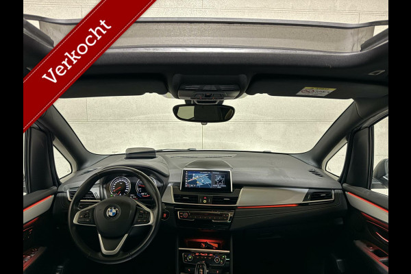 BMW 2 Serie Gran Tourer 220i High Executive Pano HUD Trekh.