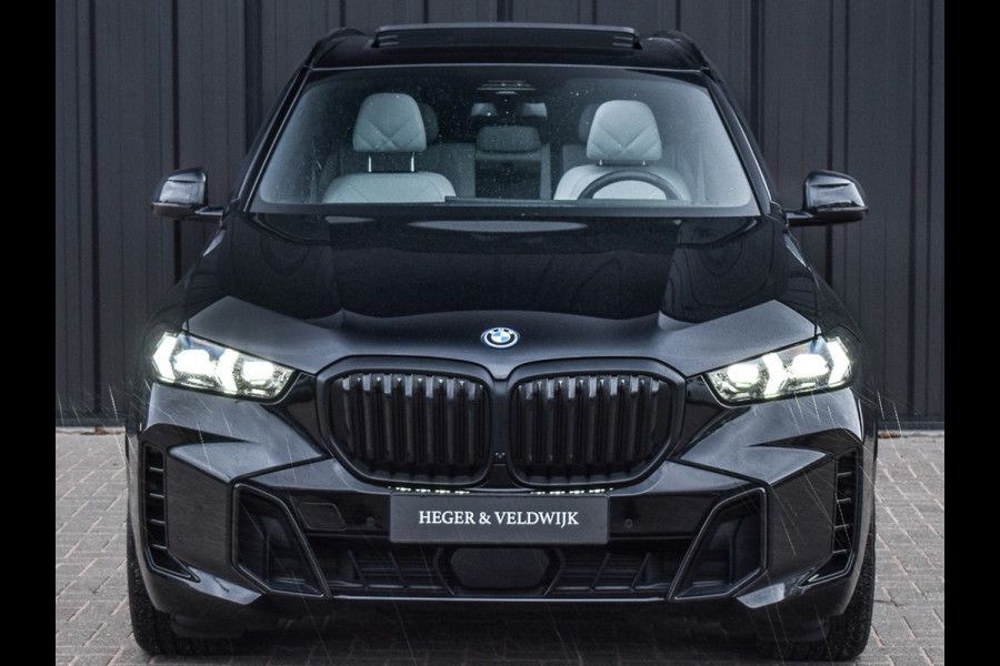 BMW X5 xDrive50e | COMFORT STOELEN | COMFORT ACCESS | TREKHAAK | M-SPORT BRAKE | PANORAMADAK | COMFORT SEATS | AMBIANCE INTERIEUR | ADA