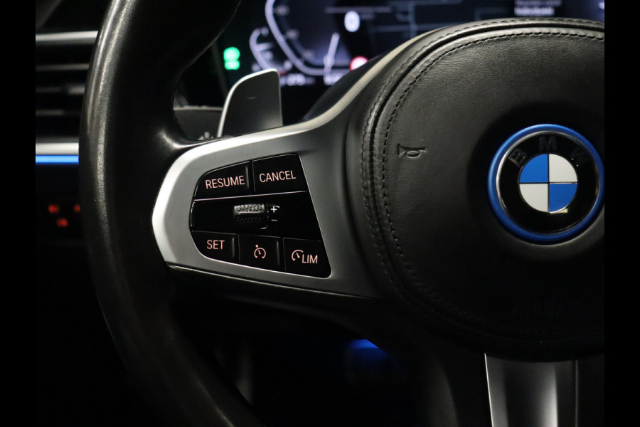 BMW 3-serie 320e M Sport [CAMERA, HARMAN/KARDON, APPLE CARPLAY, ANDROID, VOL. LEDER, PDC V+A, STOELVERWARMING, CRUISE, CLIMATE, NIEUWSTAAT]