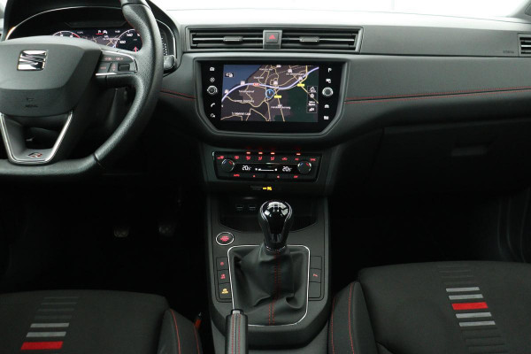 Seat Ibiza 1.0 TSI FR Intens | Panoramadak | Trekhaak | Adaptive cruise | Beats Sound | Virtual Cockpit | Climate control | Keyless | Camera | Full LED | Navigatie | Carplay