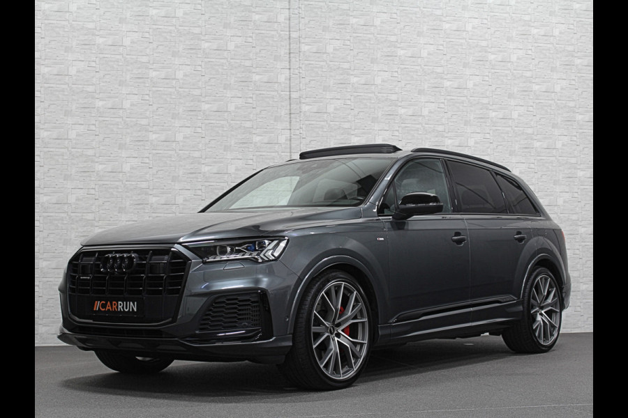 Audi Q7 55 TFSI e S-Line | RS-Seats | 360 View | Panorama | ACC | B&O Sound | Laser-LED | Head-Up | Keyless-Entry | Memory | Trekhaak | ISO-Glas | Luchtvering | 22'' | Dodehoek | Leder Pakket | Zonwering | Sfeerverlichting | Stuurverwarming | Stoelverwarming | Carplay | DAB |