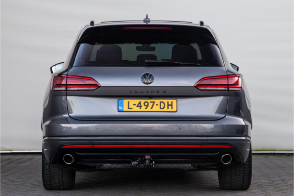 Volkswagen Touareg 2.0 TSI R-Line, Panorama, Leder, Luchtvering, 245pk