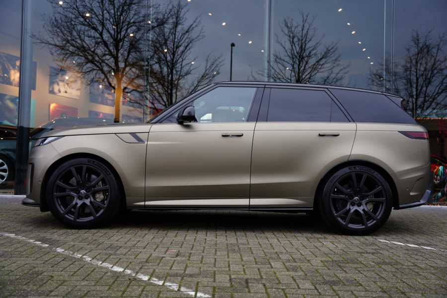 Land Rover Range Rover Sport P635 SV Edition One Carbon Bronze KERSTSHOW