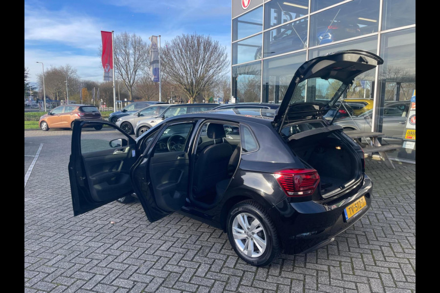 Volkswagen Polo 1.0 TSI Comfortline / CarPLAY / nieuwe all seasons