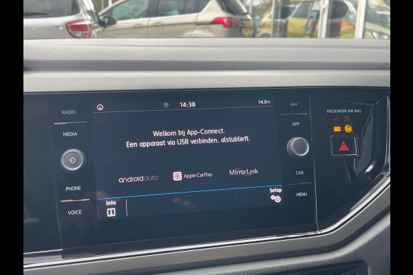 Volkswagen Polo 1.0 TSI Comfortline / CarPLAY / nieuwe all seasons