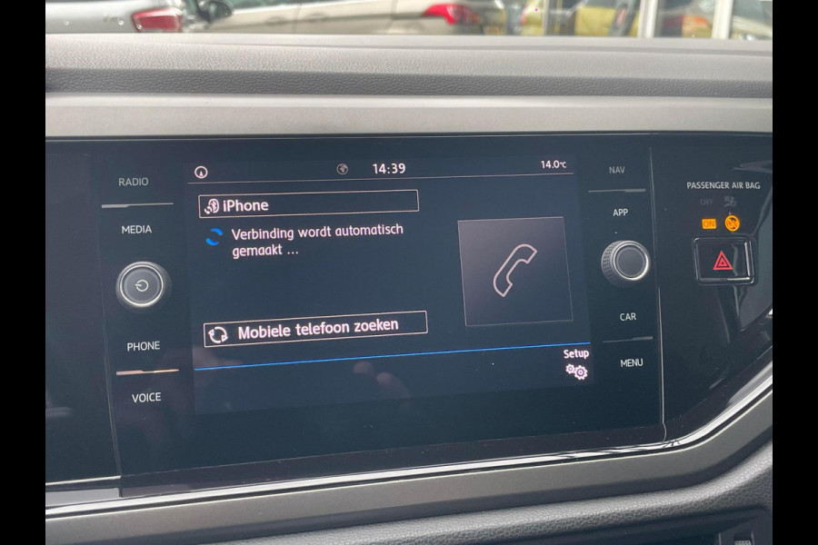 Volkswagen Polo 1.0 TSI Comfortline / CarPLAY / nieuwe all seasons