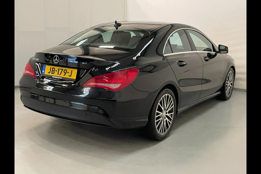 Mercedes-Benz CLA-Klasse 180 / NL-auto / BTW / Xenon / 18" LM