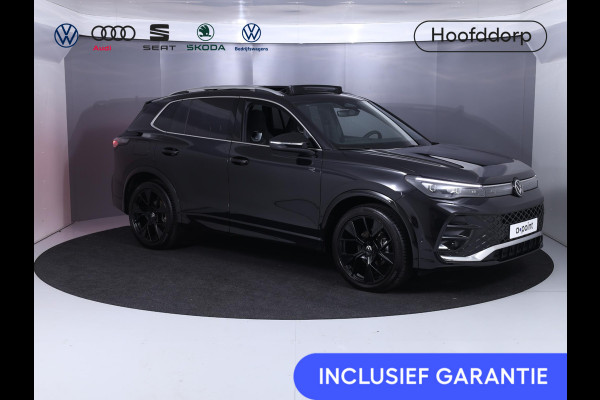 Volkswagen Tiguan 1.5 eTSI R-Line Business 150pk DSG| Pano-dak| Navi| Dodehoek spiegel| Digital display