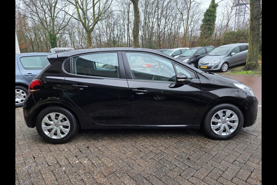 Peugeot 208 1.2 PureTech Blue Lion | 2E EIGENAAR | 12MND GARANTIE | NAVI | CRUISE | AIRCO |