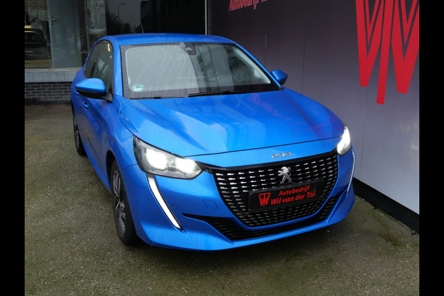 Peugeot 208 1.2 PureTech ALLURE | AUTOMAAT | 3D i-COCKPIT | BREED NAVI | CAMERA | ALL-SEASON!!