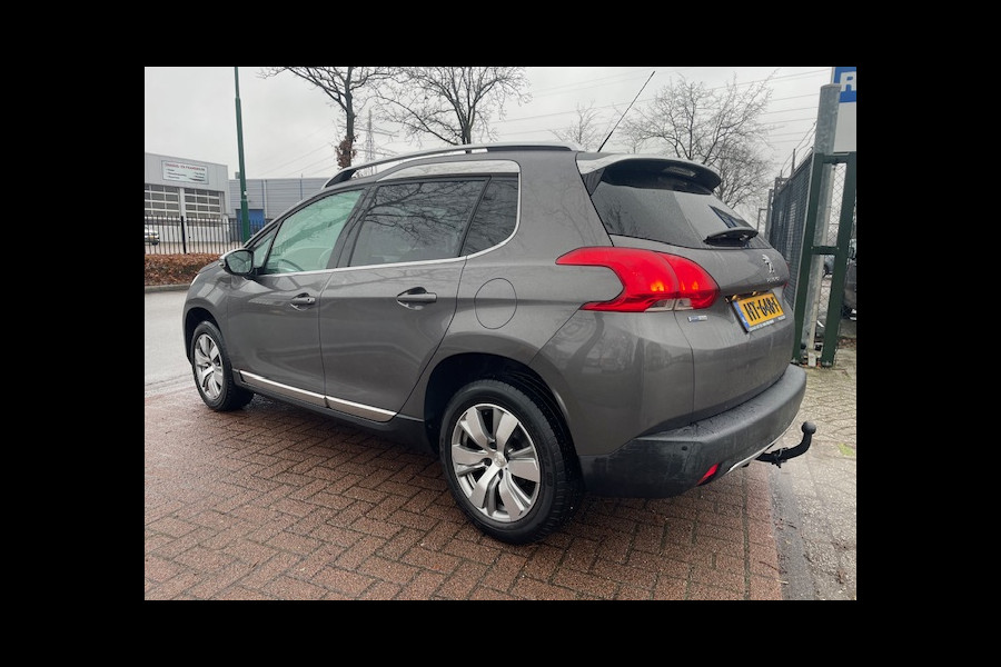 Peugeot 2008 1.2 PureTech Allure 129.000km Airco/ECC,Navigatie,Panoramadak