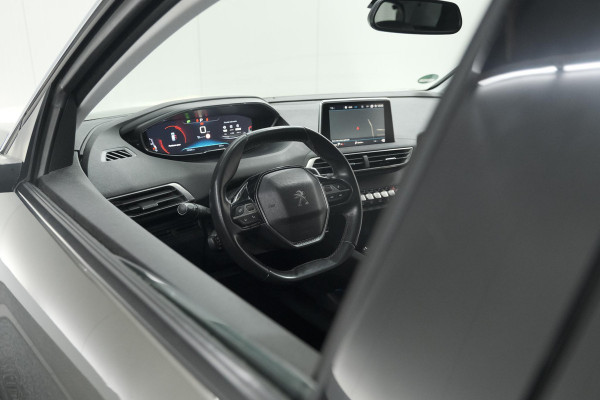 Peugeot 3008 PureTech 130 EAT Allure | Camera | Navigatie | Apple Carplay | Parkeersensoren