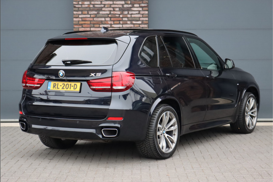 BMW X5 xDrive40d High Executive 7pers. Aut8 | M-Sportpakket | Panoramadak | ACC | Trekhaak | Soft-Close | Driving Assistant Plus | Adaptieve LED Koplampen | HUD | Memory |