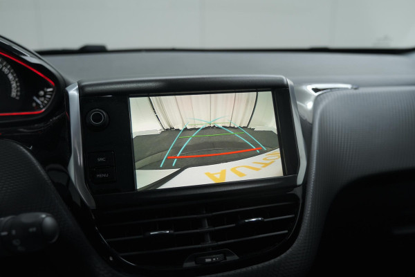 Peugeot 2008 PureTech 110 EAT6 GT Line | Panoramadak | Camera | Navigatie | Apple Carplay