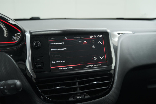 Peugeot 2008 PureTech 110 EAT6 GT Line | Panoramadak | Camera | Navigatie | Apple Carplay