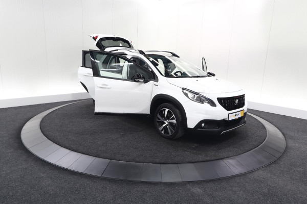 Peugeot 2008 PureTech 110 EAT6 GT Line | Panoramadak | Camera | Navigatie | Apple Carplay