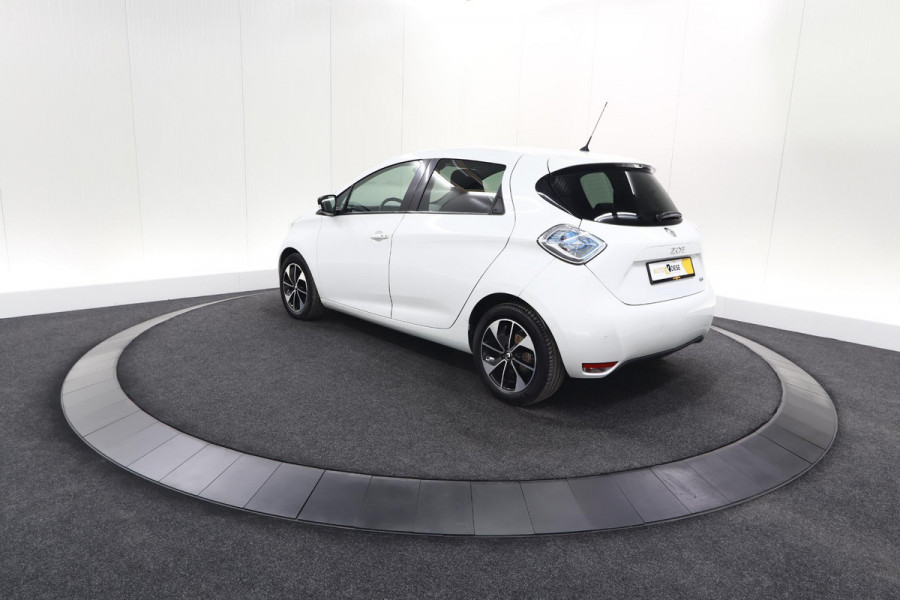 Renault ZOE Q90 Intens Quickcharge 41 kWh | Huuraccu | Parkeersensoren | Navigatie | 16 Inch Velgen