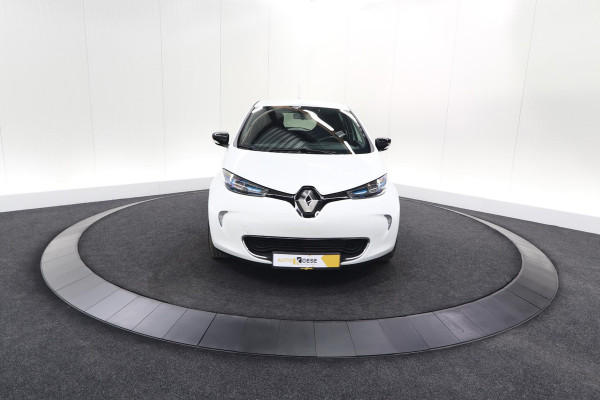 Renault ZOE Q90 Intens Quickcharge 41 kWh | Huuraccu | Parkeersensoren | Navigatie | 16 Inch Velgen