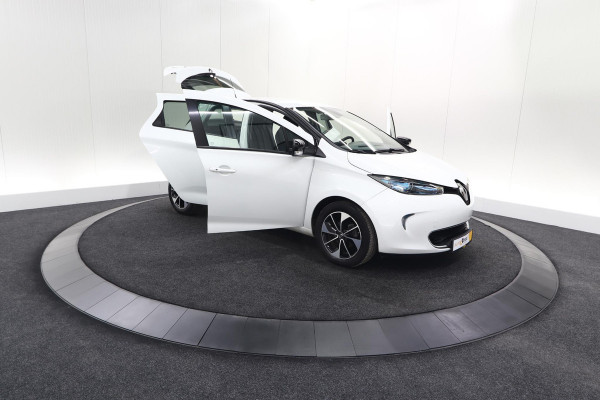 Renault ZOE Q90 Intens Quickcharge 41 kWh | Huuraccu | Parkeersensoren | Navigatie | 16 Inch Velgen