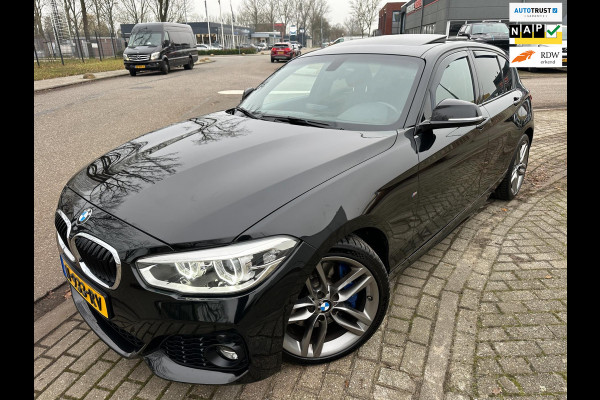 BMW 1 Serie 118d 2017 M-SPORT PAKKET DAKRAAM VOL-LEER LUX HARMAN KARDON