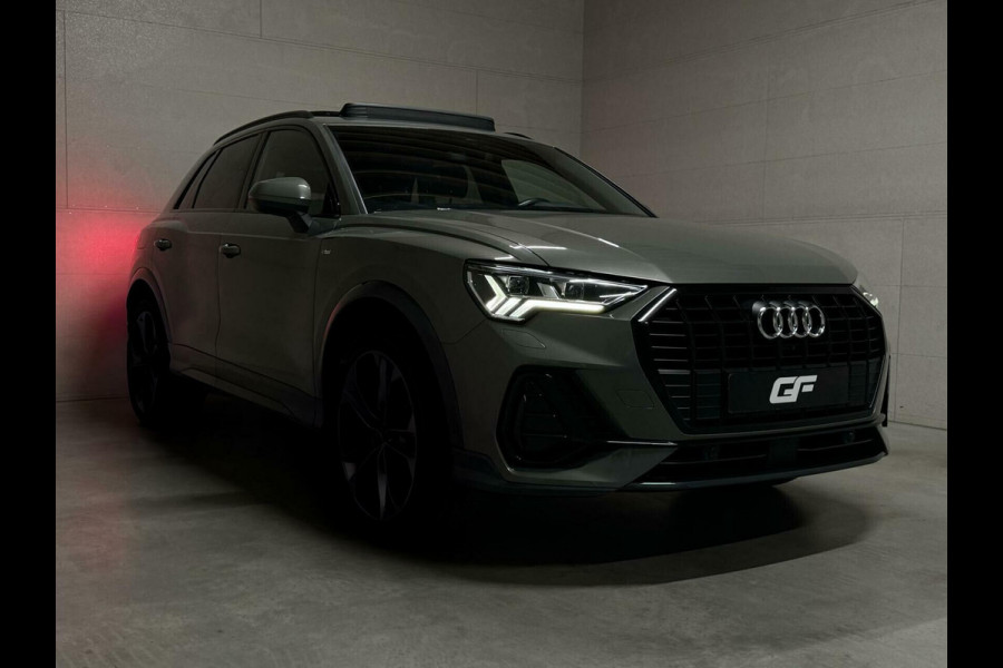 Audi Q3 45 TFSI e S-Line BlackEdition Pano Sfeerver Virtual