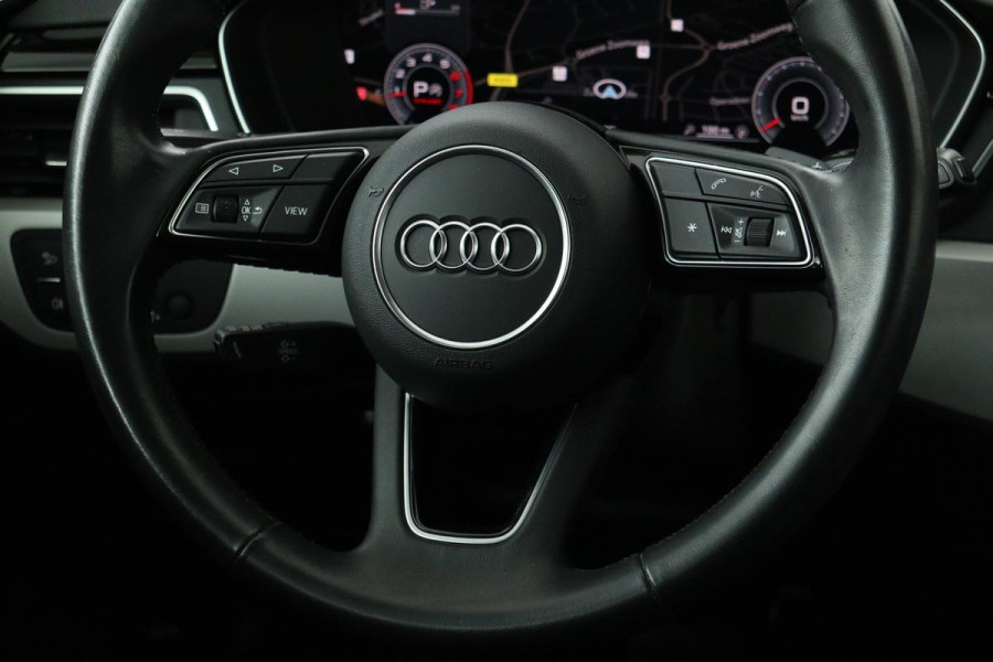 Audi A4 35 TFSI Launch Edition Business | Trekhaak | Full LED | Sportstoelen | Carplay | Navigatie | Virtual Cockpit | Climate control | Cruise control