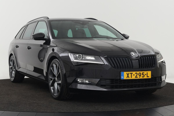 Škoda Superb 1.5 TSI Sportline | Stoelverwarming | Leder/Alcantara | Virtual Cockpit | Carplay | Memory | Canton Sound | Camera | Navigatie