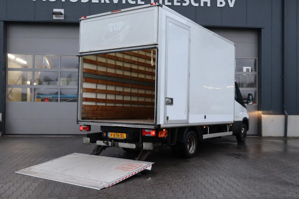 Iveco Daily 35C16 3.0 HPi l BAKWAGEN l D'HOLLANDIA LAADKLEP l DUBBEL LUCHT l TREKHAAK