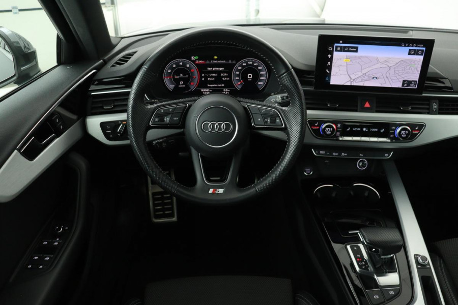 Audi A4 35 TFSI Launch Edition Sport | Adaptive cruise | Stoelverwarming | Trekhaak | Half leder | Full LED | Navigatie | Virtual Cockpit | S-Line