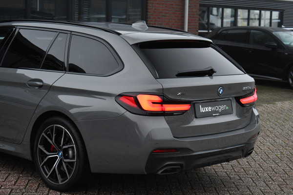 BMW 5 Serie Touring 530e xDrive M-Sport Pano Comf+Ventilatie HUD H/K Laser 19inch