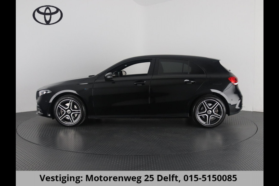 Mercedes-Benz A-Klasse 250 e PREMIUM PLUS AMG PLUG-IN HYBRIDE NIEUW 53.000,-