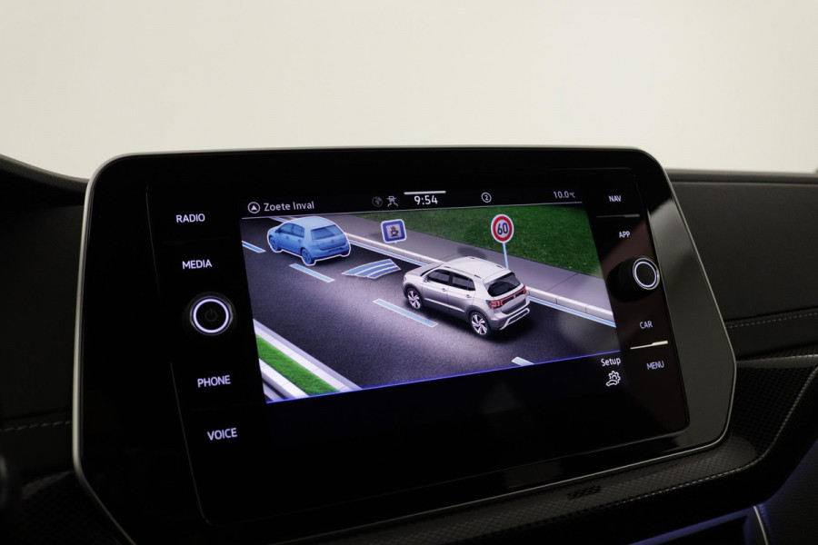 Volkswagen T-Cross 1.0 TSI 115 6MT R-Line | 'App-Connect' draadloze smartphone integratie | Achterlichten LED | Afstandscontrolesysteem (Front Assist)