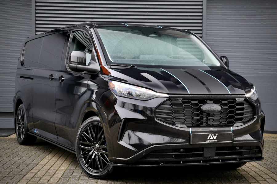 Ford Transit Custom 320 2.0 TDCI L2H1 Limited 170 PK | ACC | Blind Spot | Navigatie | Camera | CarPlay | Lane Assist | Stoelverwarming | Raptor Edition | Trekhaak | 3-Zitter | NL Auto