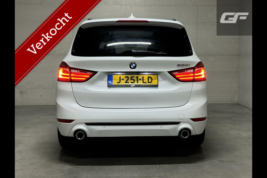 BMW 2 Serie Gran Tourer 220i High Executive Pano HUD Trekh.