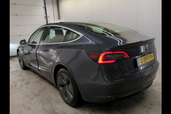 Tesla Model 3 Standard RWD Plus 60 kWh Panoramadak Navigatie Autopilot Ledverlichting Climate Control