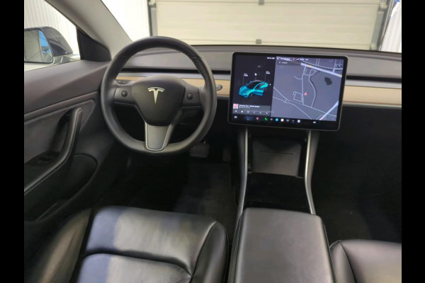 Tesla Model 3 Standard RWD Plus 60 kWh Panoramadak Navigatie Autopilot Ledverlichting Climate Control