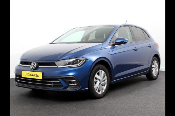 Volkswagen Polo 1.0 TSI Style | Climate control | Adeptieve cruise control | Achteruitrijcamera | Apple carplay/ Andriod auto | Verwarmde voorstoelen | Parkeersensoren | Dodehoek assistent | LED