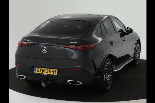 Mercedes-Benz GLC Coupé 300 e 4M AMG Plug-In Hybride | AMG Styling | Night Pakket | Trekhaak | Stoel en Stuurwiel verwarming | Memory voorstoelen | Inclusief 24 maanden MB Certified garantie voor Europa.