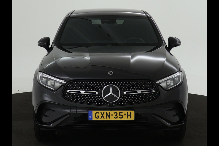 Mercedes-Benz GLC Coupé 300 e 4M AMG Plug-In Hybride | AMG Styling | Night Pakket | Trekhaak | Stoel en Stuurwiel verwarming | Memory voorstoelen | Inclusief 24 maanden MB Certified garantie voor Europa.