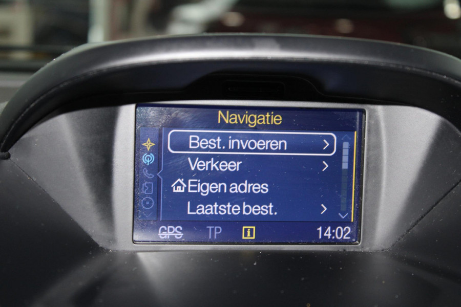 Ford B-MAX 1.0 EcoBoost Titanium | Navigatie | Sony audio | Cruise control | Climate control | PDC V + A | Voorruitverwarming